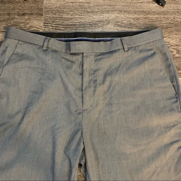 Calvin Klein Men’s Gray Dress Pants 38x32 - Picture 2 of 8
